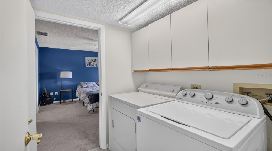 Lake Wales, Florida 33898, 2 Bedroom Bedrooms, ,2 Bathroombathrooms,Residential,For Sale,Village,0,Mfrp4939713