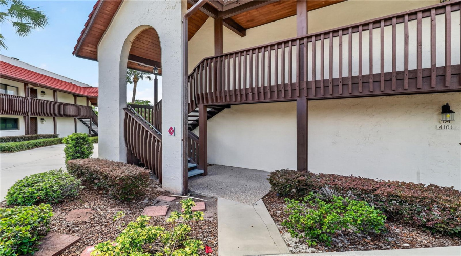 Lake Wales, Florida 33898, 2 Bedroom Bedrooms, ,2 Bathroombathrooms,Residential,For Sale,Village,0,Mfrp4939713