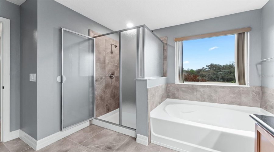 Orlando, Florida 32824, 4 Bedroom Bedrooms, ,3 Bathroombathrooms,Residential,For Sale,Ward,0,Mfro6387846