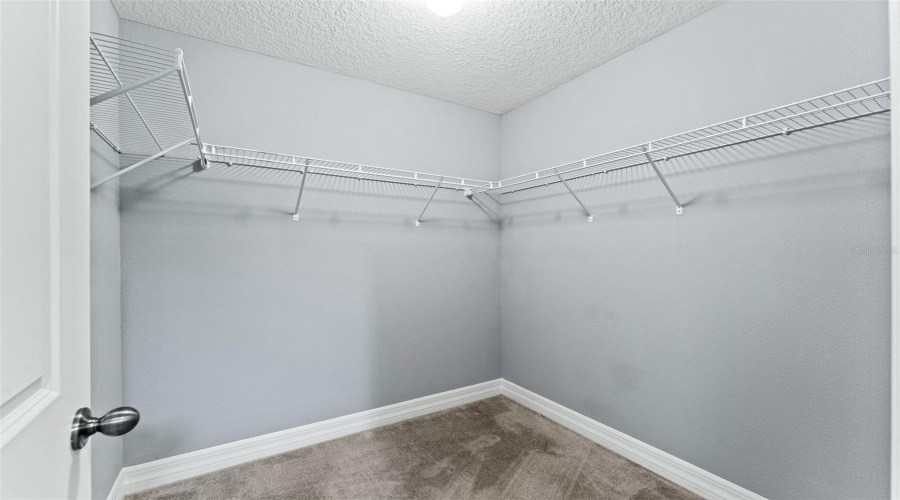 Orlando, Florida 32824, 4 Bedroom Bedrooms, ,3 Bathroombathrooms,Residential,For Sale,Ward,0,Mfro6387846