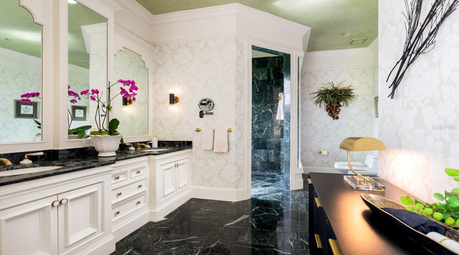 Dual Sink Cabinets, Marble Counters &Amp; A Bidet And Don'T Forget The Enormous Walk-In Closet.