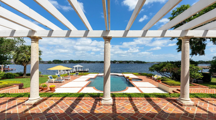 Opulent Outdoor Resort Living Oasis