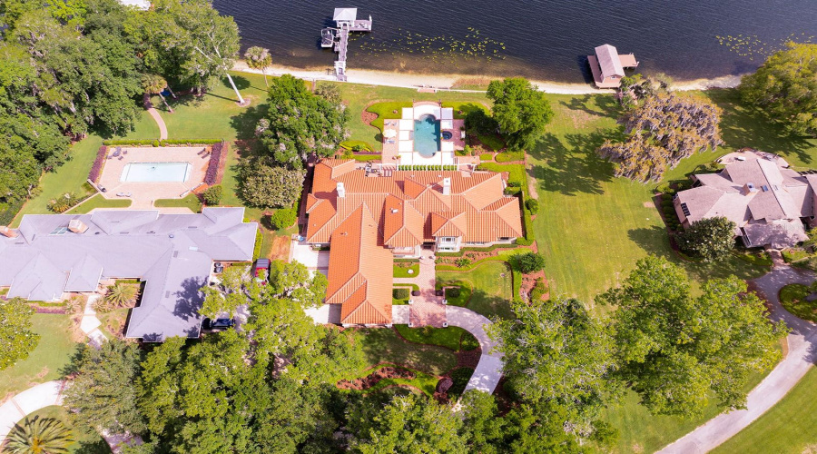 Every Detail Reflects Elegance And Grace For The Most Discerning Homeowner.
