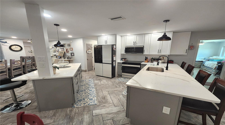 North Port, Florida 34287, 3 Bedroom Bedrooms, ,2 Bathroombathrooms,Residential,For Sale,Antilla,0,Mfrc7525972