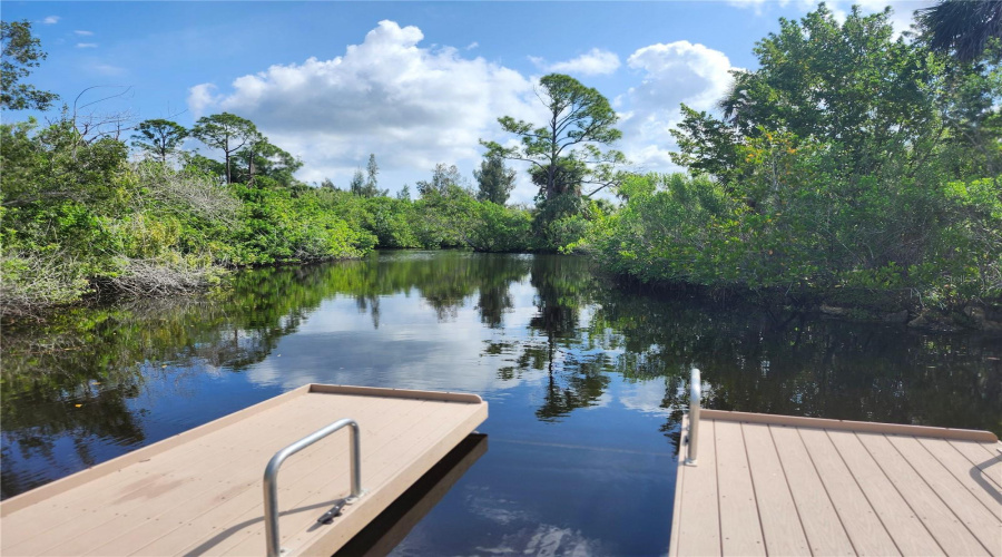 North Port, Florida 34287, 3 Bedroom Bedrooms, ,2 Bathroombathrooms,Residential,For Sale,Antilla,0,Mfrc7525972