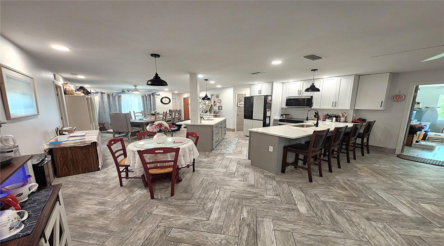 North Port, Florida 34287, 3 Bedroom Bedrooms, ,2 Bathroombathrooms,Residential,For Sale,Antilla,0,Mfrc7525972