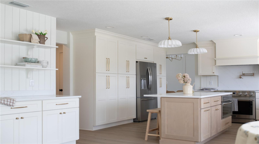 Palm Coast, Florida 32137, 5 Bedroom Bedrooms, ,3 Bathroombathrooms,Residential,For Sale,Chinook,0,Mfrfc318980