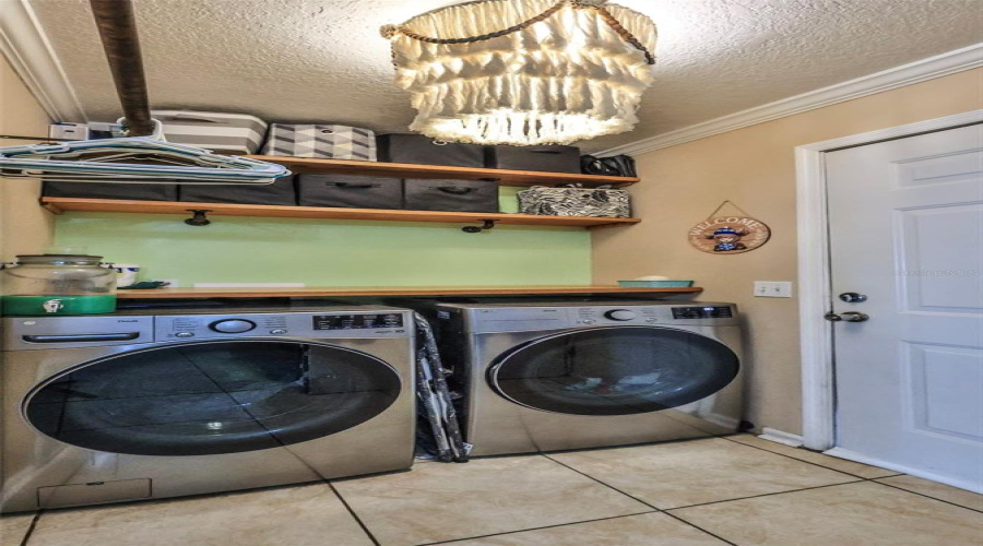 Edgewater, Florida 32132, 2 Bedroom Bedrooms, ,2 Bathroombathrooms,Residential,For Sale,Ann,0,Mfrns1089066
