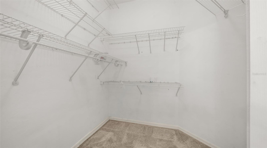 Gainesville, Florida 32607, 4 Bedroom Bedrooms, ,3 Bathroombathrooms,Residential,For Sale,82Nd,0,Mfrgc543012