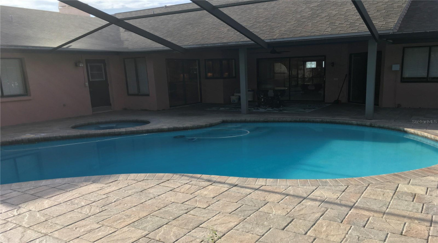Brick Paved Lanai/Pool