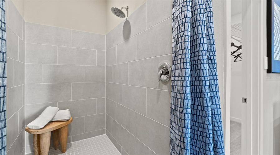 Eagle Lake, Florida 33839, 4 Bedroom Bedrooms, ,3 Bathroombathrooms,Residential,For Sale,Pioneer,0,Mfro6437009