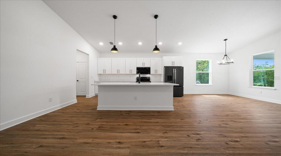 Weeki Wachee, Florida 34613, 4 Bedroom Bedrooms, ,3 Bathroombathrooms,Residential,For Sale,Dotted Wren,0,Mfro6416633