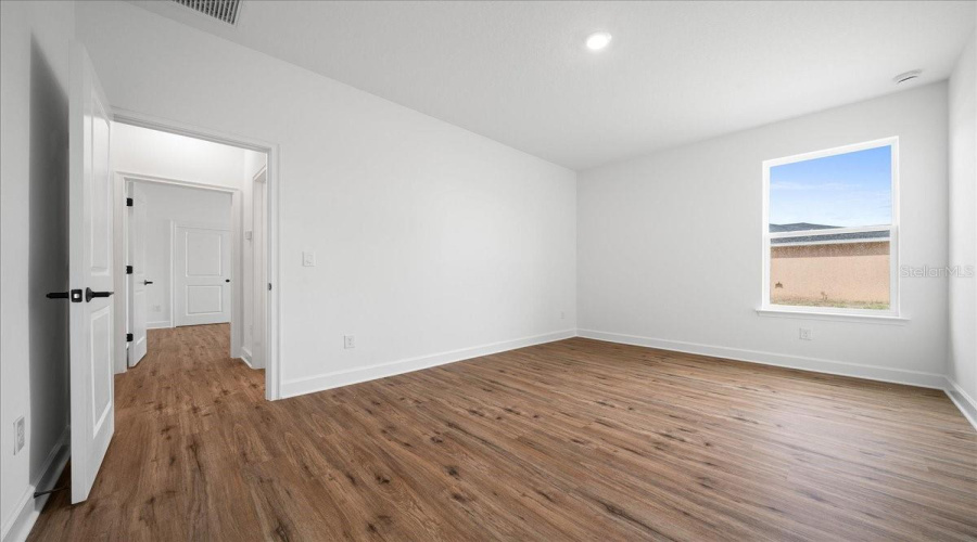 Weeki Wachee, Florida 34613, 4 Bedroom Bedrooms, ,3 Bathroombathrooms,Residential,For Sale,Dotted Wren,0,Mfro6416633