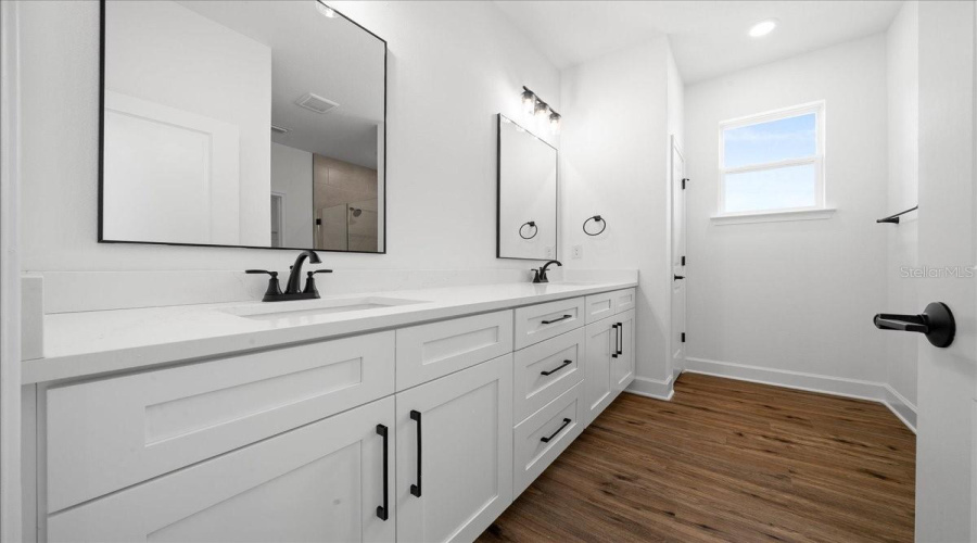 Weeki Wachee, Florida 34613, 4 Bedroom Bedrooms, ,3 Bathroombathrooms,Residential,For Sale,Dotted Wren,0,Mfro6416633