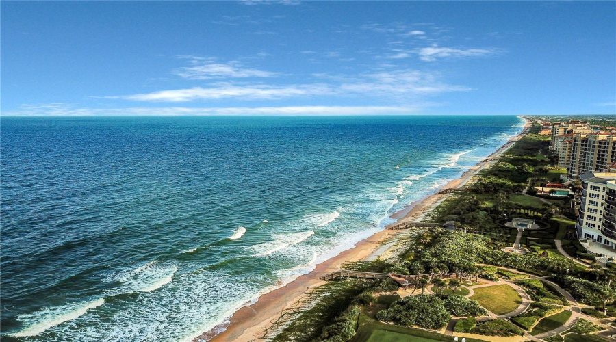 Palm Coast, Florida 32137, 2 Bedroom Bedrooms, ,2 Bathroombathrooms,Residential,For Sale,Avenue De La Mer,0,Mfrfc320990