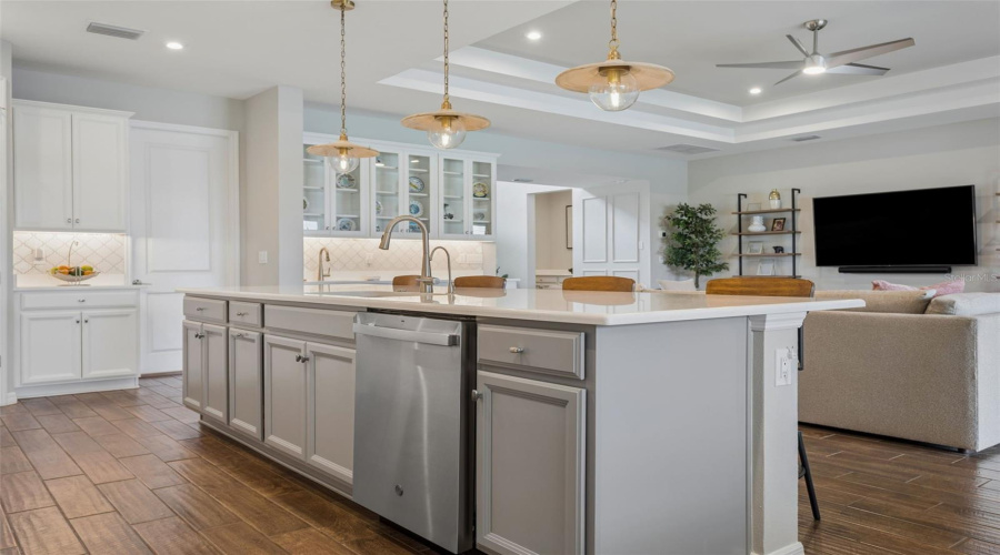 Wesley Chapel, Florida 33545, 5 Bedroom Bedrooms, ,4 Bathroombathrooms,Residential,For Sale,Talamore Drive,0,Mfrtb8507968