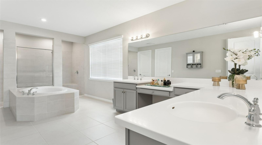 Wesley Chapel, Florida 33545, 5 Bedroom Bedrooms, ,4 Bathroombathrooms,Residential,For Sale,Talamore Drive,0,Mfrtb8507968