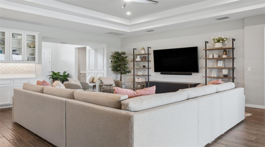Wesley Chapel, Florida 33545, 5 Bedroom Bedrooms, ,4 Bathroombathrooms,Residential,For Sale,Talamore Drive,0,Mfrtb8507968