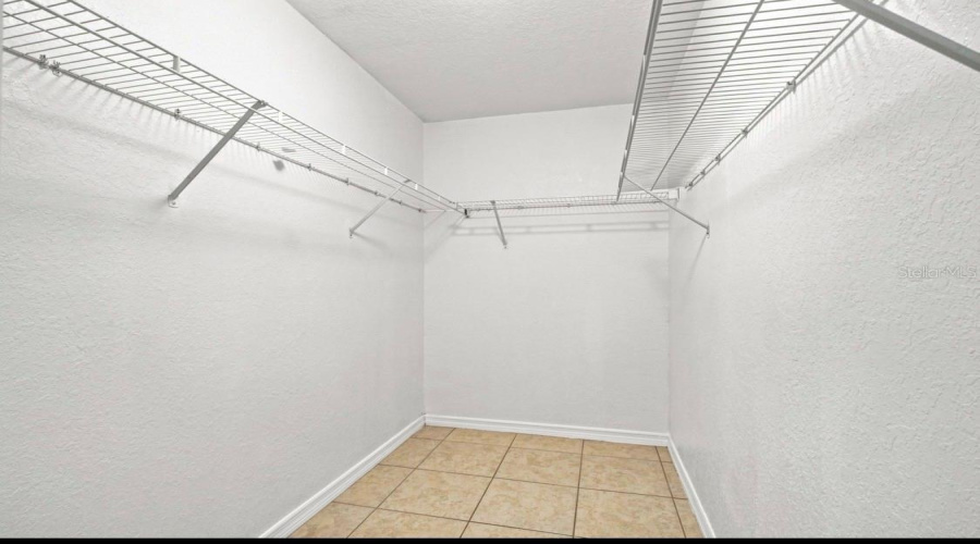 Bradenton, Florida 34203, 3 Bedroom Bedrooms, ,2 Bathroombathrooms,Residential,For Sale,11Th,0,Mfra4701835
