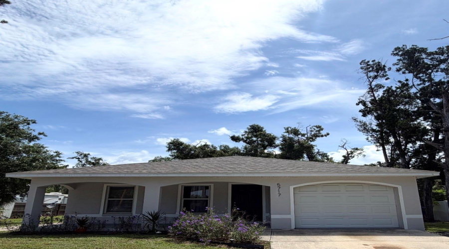Bradenton, Florida 34203, 3 Bedroom Bedrooms, ,2 Bathroombathrooms,Residential,For Sale,11Th,0,Mfra4701835