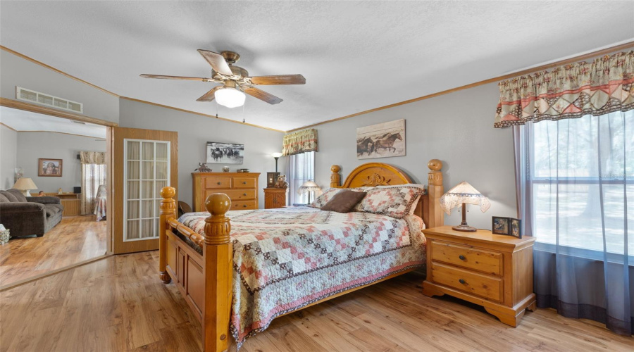 Trenton, Florida 32693, 3 Bedroom Bedrooms, ,2 Bathroombathrooms,Residential,For Sale,55Th,0,Mfrgc540023