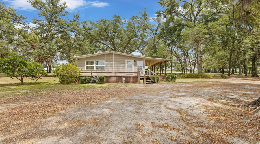Trenton, Florida 32693, 3 Bedroom Bedrooms, ,2 Bathroombathrooms,Residential,For Sale,55Th,0,Mfrgc540023