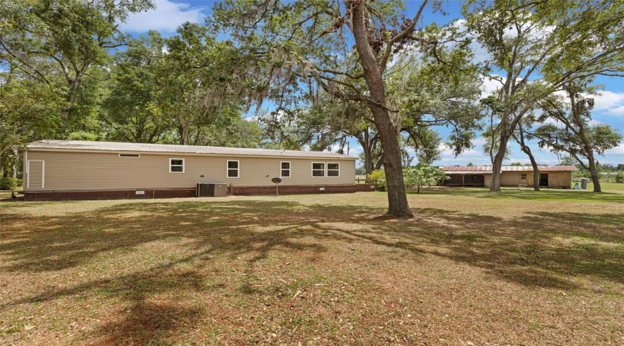 Trenton, Florida 32693, 3 Bedroom Bedrooms, ,2 Bathroombathrooms,Residential,For Sale,55Th,0,Mfrgc540023