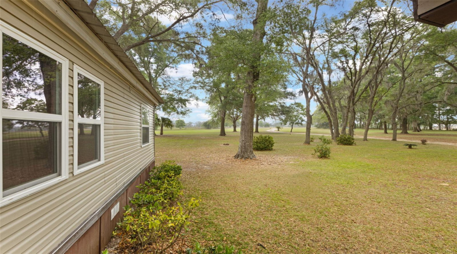 Trenton, Florida 32693, 3 Bedroom Bedrooms, ,2 Bathroombathrooms,Residential,For Sale,55Th,0,Mfrgc540023