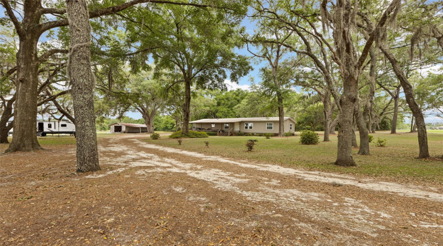 Trenton, Florida 32693, 3 Bedroom Bedrooms, ,2 Bathroombathrooms,Residential,For Sale,55Th,0,Mfrgc540023