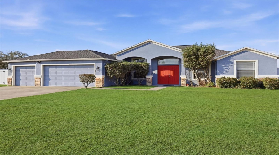Plant City, Florida 33567, 4 Bedroom Bedrooms, ,3 Bathroombathrooms,Residential,For Sale,Windmill Pointe Dr,0,Mfra4685637