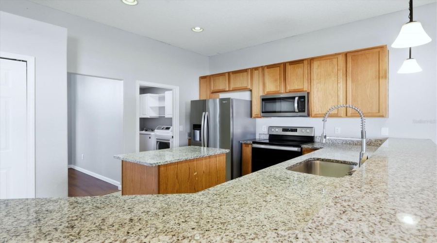 Plant City, Florida 33567, 4 Bedroom Bedrooms, ,3 Bathroombathrooms,Residential,For Sale,Windmill Pointe Dr,0,Mfra4685637