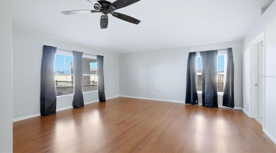Plant City, Florida 33567, 4 Bedroom Bedrooms, ,3 Bathroombathrooms,Residential,For Sale,Windmill Pointe Dr,0,Mfra4685637