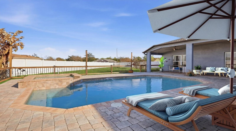 Plant City, Florida 33567, 4 Bedroom Bedrooms, ,3 Bathroombathrooms,Residential,For Sale,Windmill Pointe Dr,0,Mfra4685637