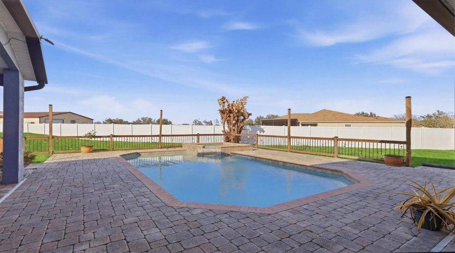 Plant City, Florida 33567, 4 Bedroom Bedrooms, ,3 Bathroombathrooms,Residential,For Sale,Windmill Pointe Dr,0,Mfra4685637