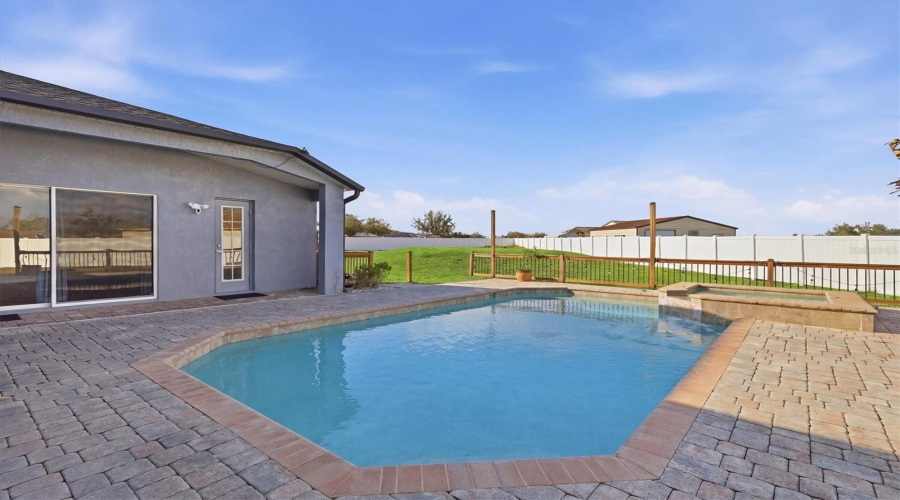 Plant City, Florida 33567, 4 Bedroom Bedrooms, ,3 Bathroombathrooms,Residential,For Sale,Windmill Pointe Dr,0,Mfra4685637