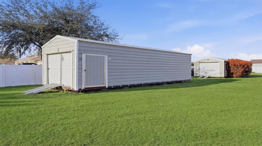 Plant City, Florida 33567, 4 Bedroom Bedrooms, ,3 Bathroombathrooms,Residential,For Sale,Windmill Pointe Dr,0,Mfra4685637