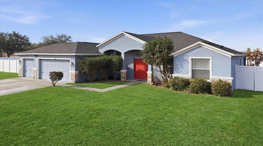 Plant City, Florida 33567, 4 Bedroom Bedrooms, ,3 Bathroombathrooms,Residential,For Sale,Windmill Pointe Dr,0,Mfra4685637