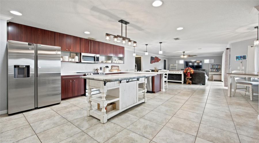 Belleview, Florida 34420, 4 Bedroom Bedrooms, ,3 Bathroombathrooms,Residential,For Sale,96Th,0,Mfrom725985
