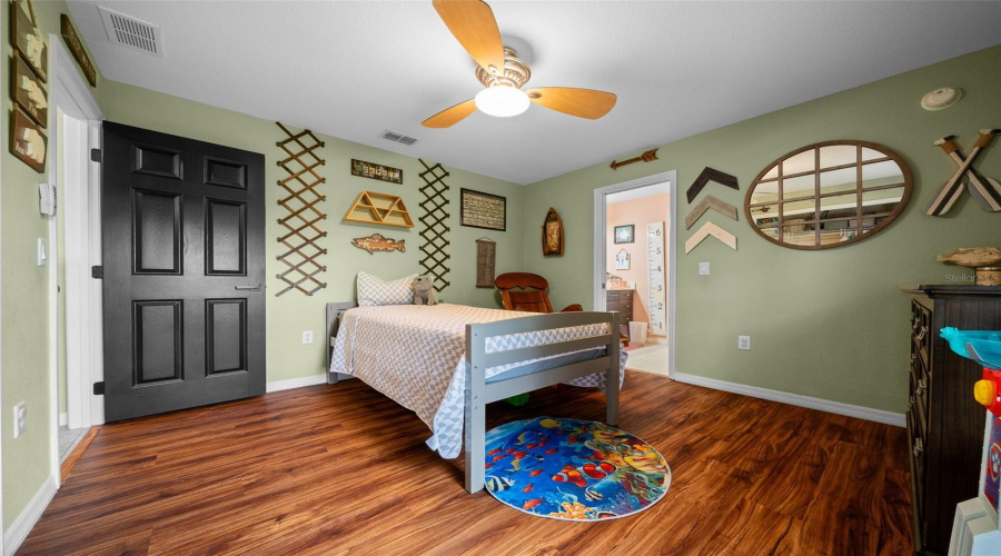 Belleview, Florida 34420, 4 Bedroom Bedrooms, ,3 Bathroombathrooms,Residential,For Sale,96Th,0,Mfrom725985