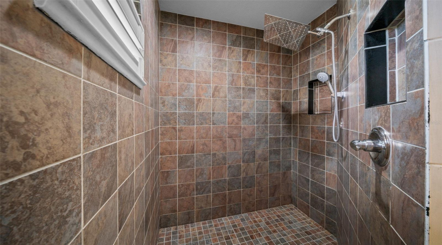 Belleview, Florida 34420, 4 Bedroom Bedrooms, ,3 Bathroombathrooms,Residential,For Sale,96Th,0,Mfrom725985