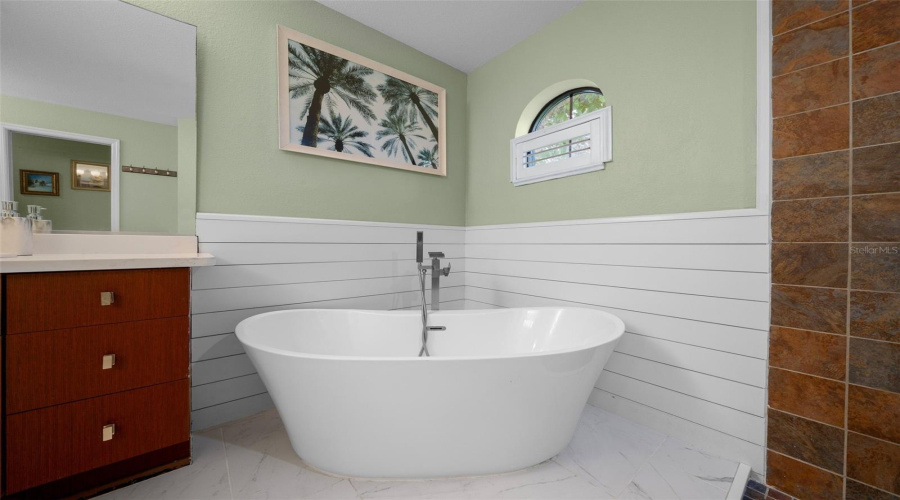 Belleview, Florida 34420, 4 Bedroom Bedrooms, ,3 Bathroombathrooms,Residential,For Sale,96Th,0,Mfrom725985
