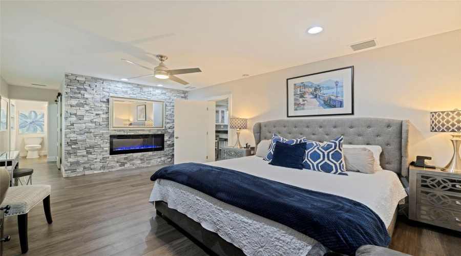 St Petersburg, Florida 33710, 3 Bedroom Bedrooms, ,2 Bathroombathrooms,Residential,For Sale,Park,0,Mfrtb8528599