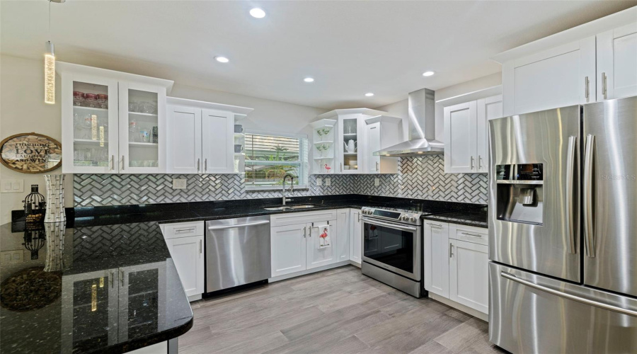 St Petersburg, Florida 33710, 3 Bedroom Bedrooms, ,2 Bathroombathrooms,Residential,For Sale,Park,0,Mfrtb8528599