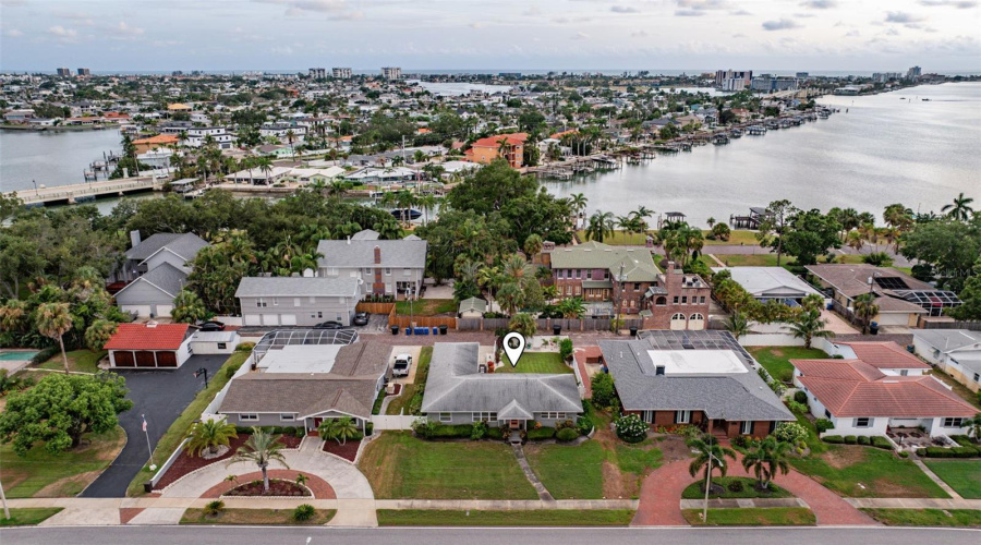 St Petersburg, Florida 33710, 3 Bedroom Bedrooms, ,2 Bathroombathrooms,Residential,For Sale,Park,0,Mfrtb8528599