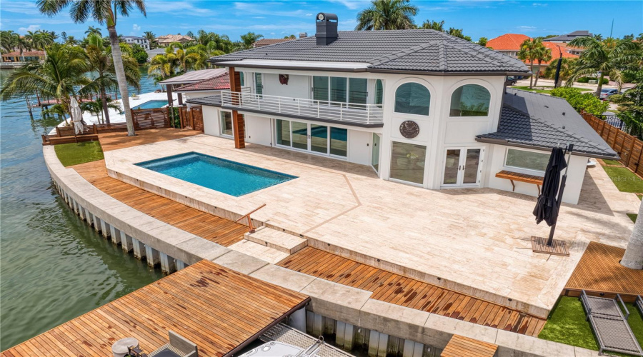 Belleair Beach, Florida 33786, 3 Bedroom Bedrooms, ,3 Bathroombathrooms,Residential,For Sale,Donato,0,Mfrtb8379196