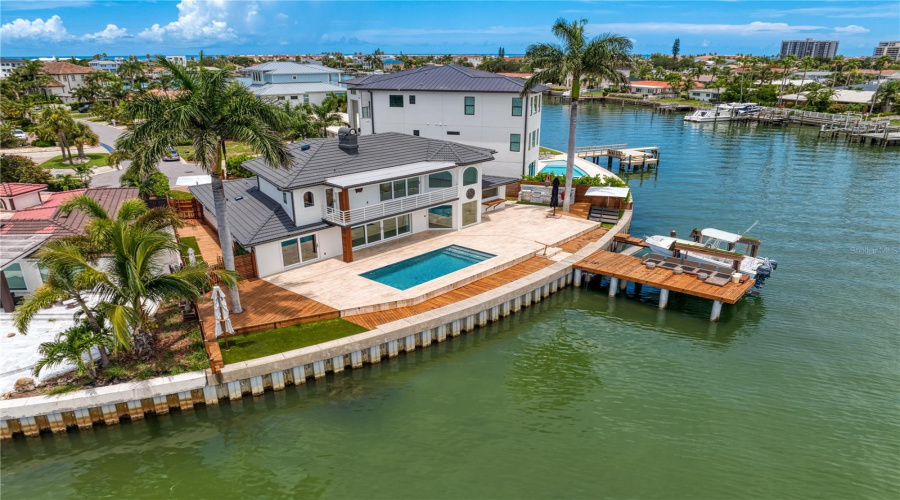 Belleair Beach, Florida 33786, 3 Bedroom Bedrooms, ,3 Bathroombathrooms,Residential,For Sale,Donato,0,Mfrtb8379196