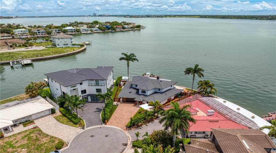 Belleair Beach, Florida 33786, 3 Bedroom Bedrooms, ,3 Bathroombathrooms,Residential,For Sale,Donato,0,Mfrtb8379196