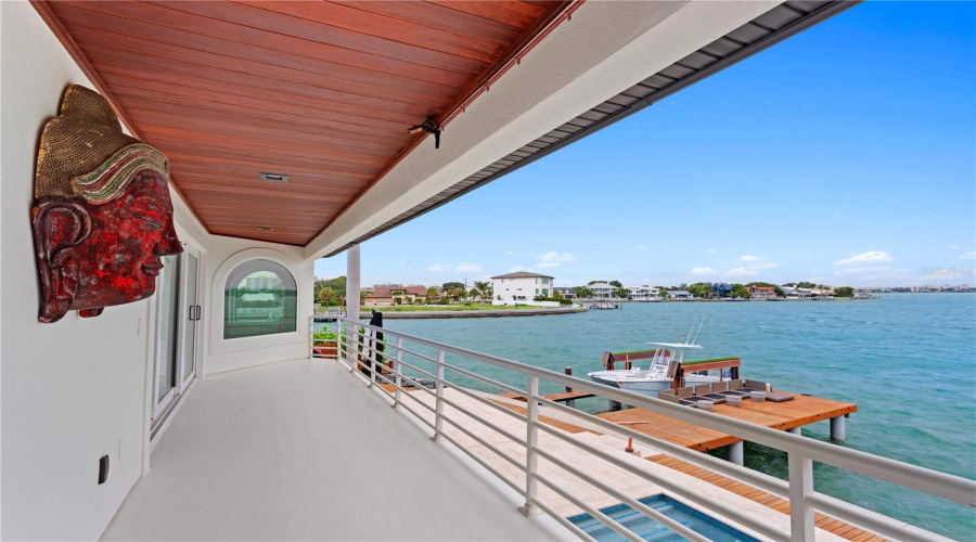 Belleair Beach, Florida 33786, 3 Bedroom Bedrooms, ,3 Bathroombathrooms,Residential,For Sale,Donato,0,Mfrtb8379196