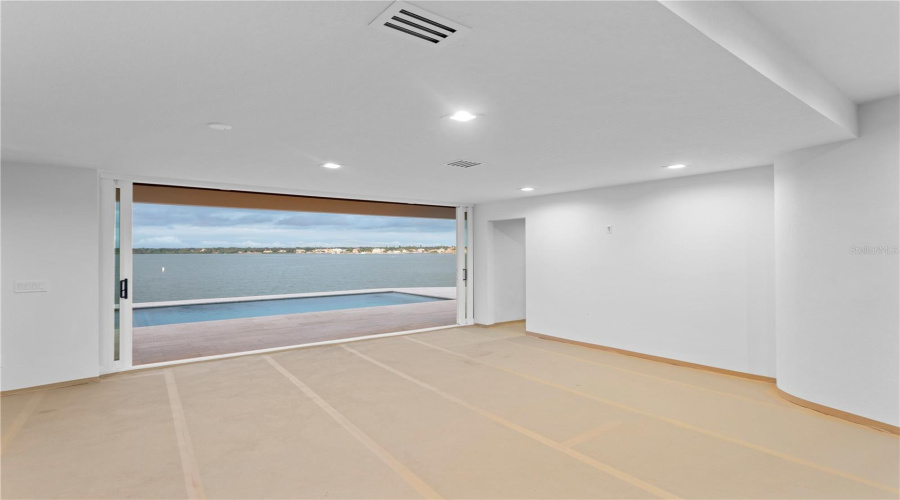 Belleair Beach, Florida 33786, 3 Bedroom Bedrooms, ,3 Bathroombathrooms,Residential,For Sale,Donato,0,Mfrtb8379196