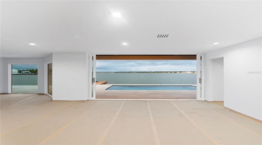 Belleair Beach, Florida 33786, 3 Bedroom Bedrooms, ,3 Bathroombathrooms,Residential,For Sale,Donato,0,Mfrtb8379196